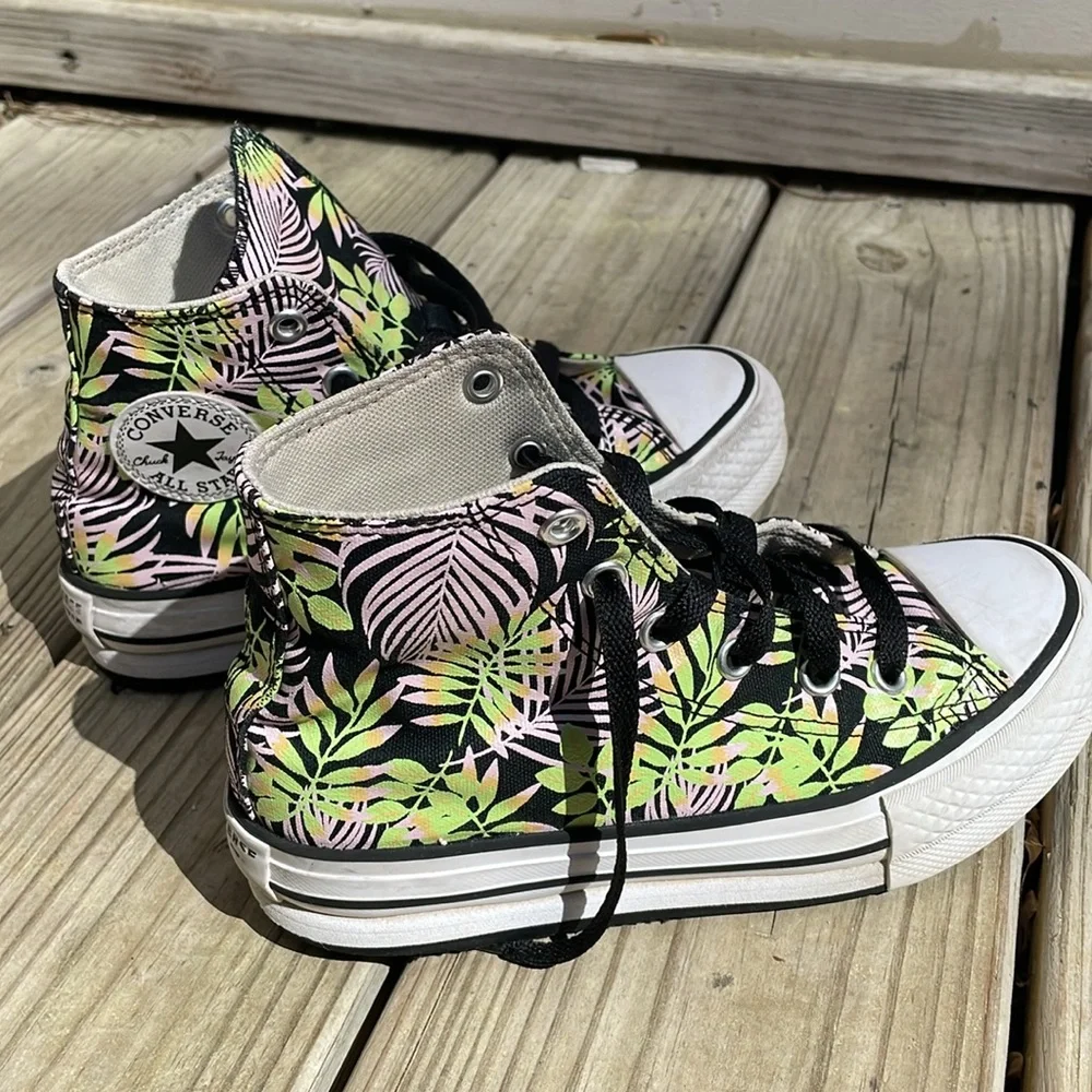 Converse CTAS Platform High Top Tropical Print Sneakers Youth Size 1
